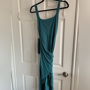 Medium Wilfred wrap dress from Aritzia (see final photo for product photo).